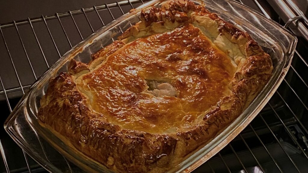 Steak and Ale pie in teh oven